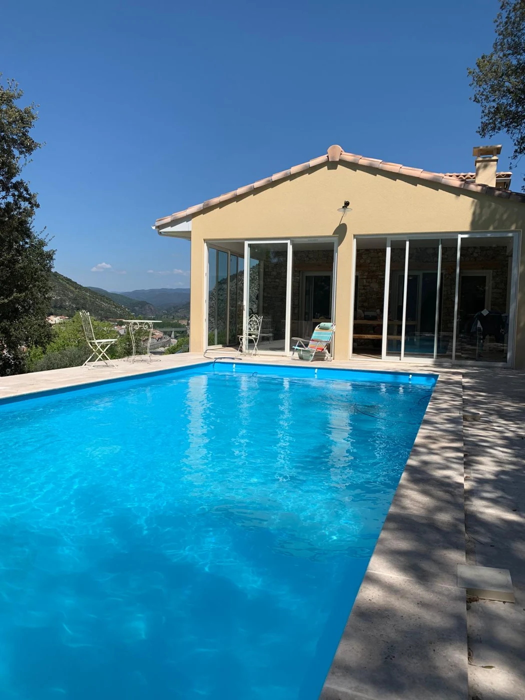 The retreat house and pool in southern France